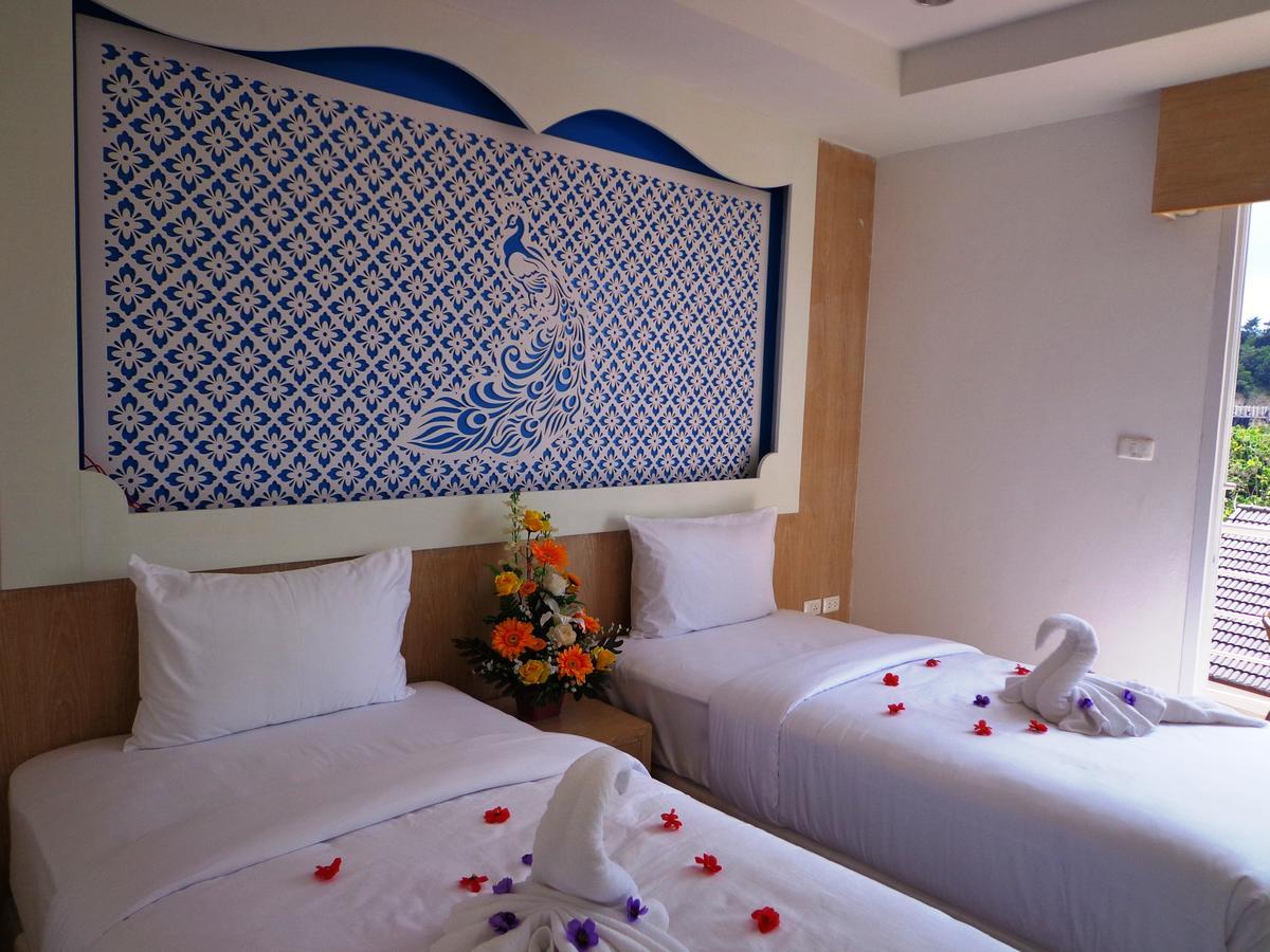 Red Sapphire Hotel Patong 외부 사진