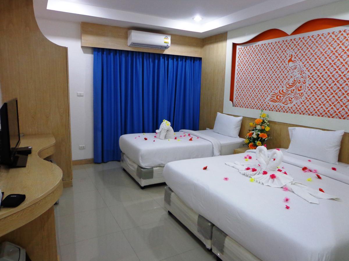 Red Sapphire Hotel Patong 외부 사진